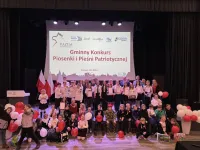 Patrioci na scenie. Wyniki Gminnego Konkursu Piosenki i Pieśni Patriotycznej.