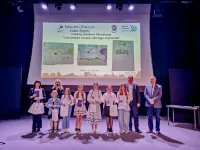 Laureaci konkursu i premiera teatralna. Podsumowanie obchodów urodzin Patrona Biblioteki.