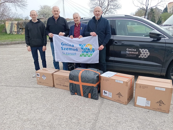 Sprzęt o wartości 30 tys. zł trafił z Gminy Szemud do Ukrainy.