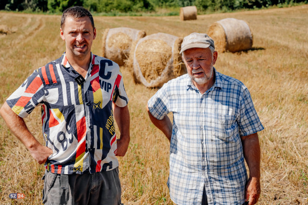 Donimierz. Apel rolników, którym w nocy zdewastowano 9 balotów słomy.