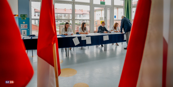 Do końca wyborów pozostało kilka godzin, frekwencja do godz. 17