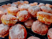 Tłusty Czwartek. Przesądy silniejsze niż kalorie. Zajadaj się na szczęście!